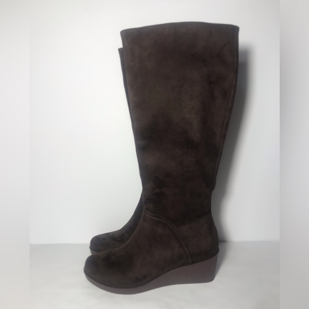 Aerosols Women's Binocular Knee High Wedge Boots Brown